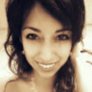 Meet your Posher, Adriana